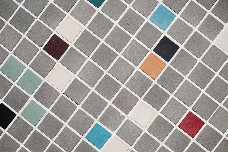 Tiler at work